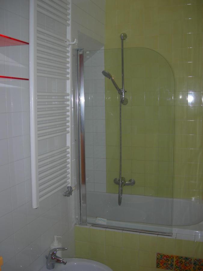 Porta Deuropa Bed & Breakfast Lecce Bagian luar foto