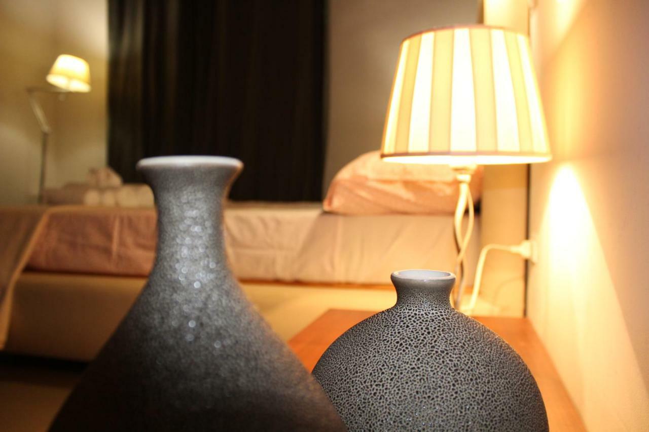 Porta Deuropa Bed & Breakfast Lecce Bagian luar foto